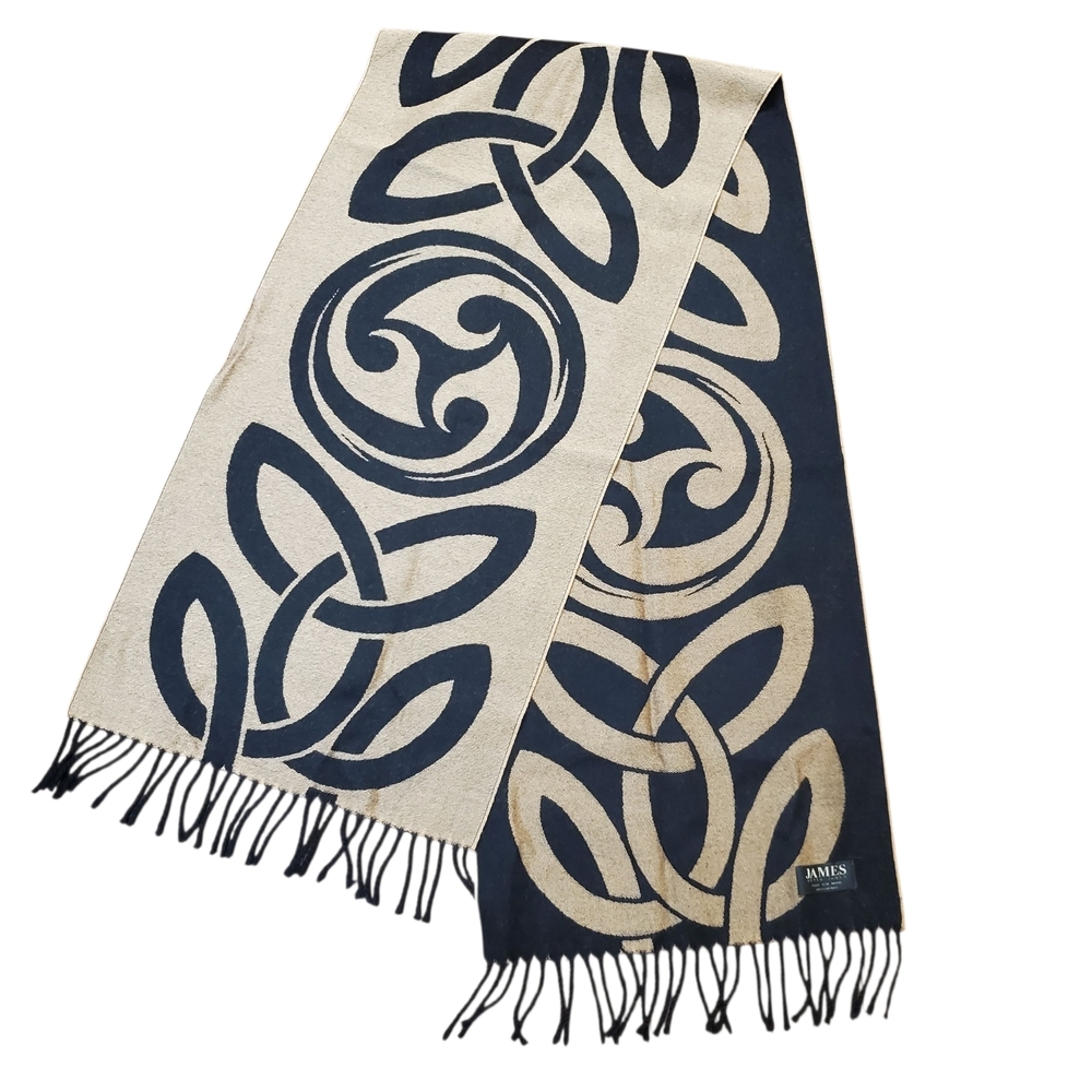 Peter James 100% Wool Reversible Black and Brown Scarf with Fringe. 14.5" x 66" - Picture 2 of 7